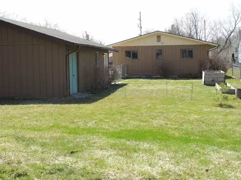 225 Clark, Saline, MI 48176 photo 17