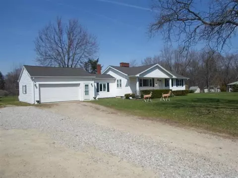 4175 Willis, Milan, MI 48160 photo 1