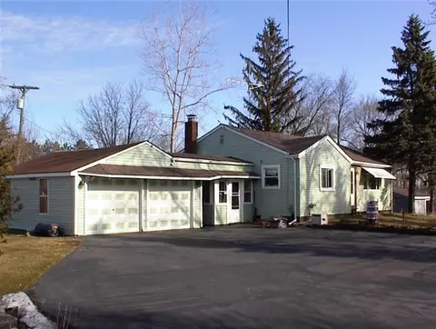 9770 Macon, Saline, MI 48176 photo 1