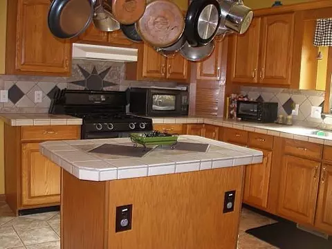 8725 Harris Rd, Dexter, MI 48130 photo 2