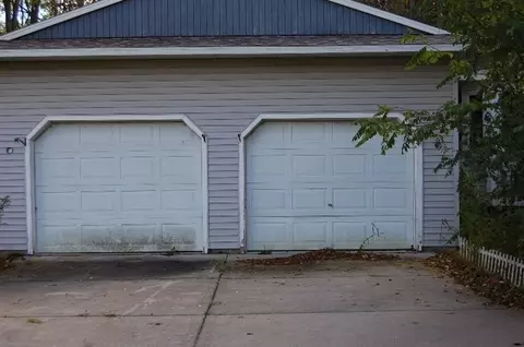 10301 Roberts Rd, Gregory, MI 48137 photo 3