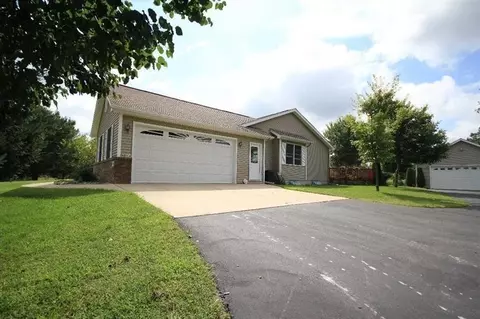 8785 Harris Rd, Dexter, MI 48130 photo 2