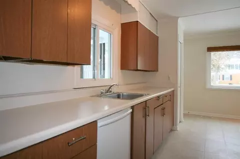 702 Sunset, Ann Arbor, MI 48103 photo 8