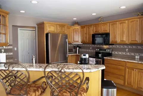 5445 Gregory Rd, Dexter, MI 48130 photo 3