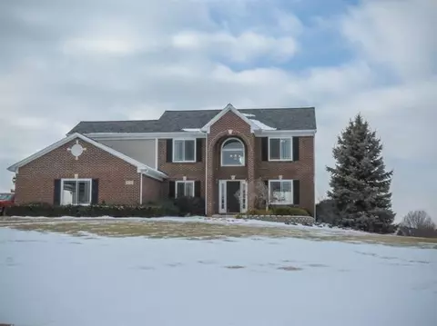 8750 Melbourne, Saline, MI 48176 photo 1