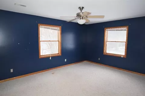 203 S Occidental Rd, Tecumseh, MI 49286 photo 10