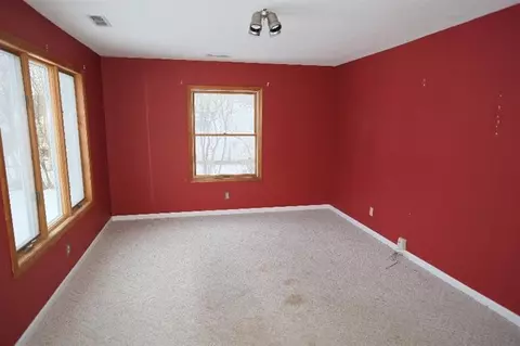 203 S Occidental Rd, Tecumseh, MI 49286 photo 3