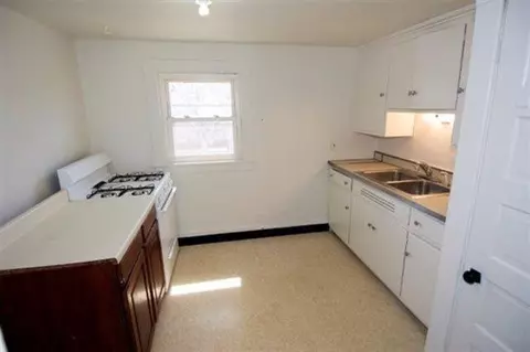 8065 4th St, Dexter, MI 48130 photo 6