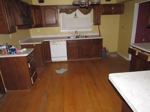905 Army Rd, Leonard, MI 48367 photo 13