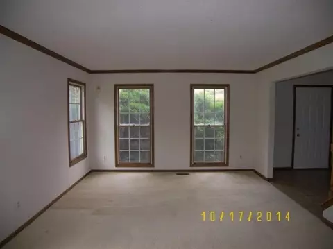 5863 Bellwether Dr, Saline, MI 48176 photo 4