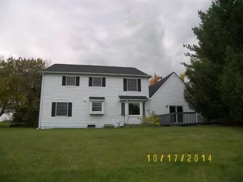 5863 Bellwether Dr, Saline, MI 48176 photo 2