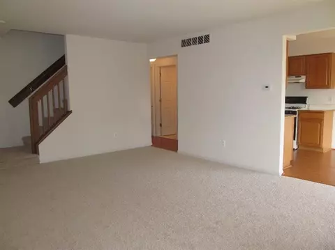 115 Commons Cir, Saline, MI 48176 photo 5