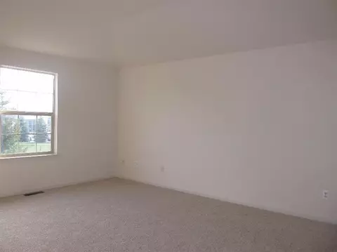 115 Commons Cir, Saline, MI 48176 photo 7