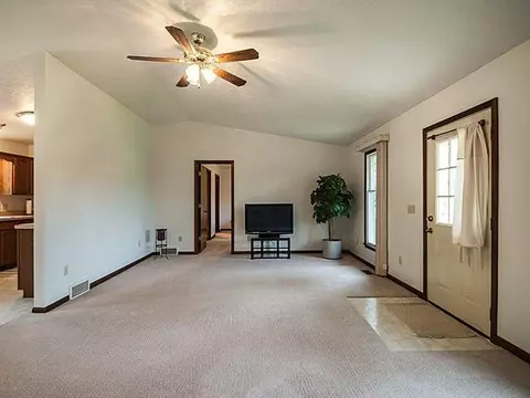 8274 Dunn Rd, Munith, MI 49259 photo 5