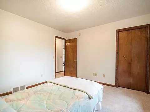 8274 Dunn Rd, Munith, MI 49259 photo 22