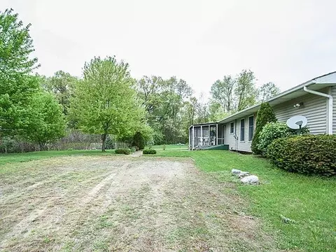 8274 Dunn Rd, Munith, MI 49259 photo 31