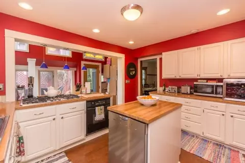 319 S Seventh St, Ann Arbor, MI 48103 photo 10