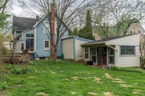 319 S Seventh St, Ann Arbor, MI 48103 photo 22
