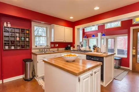 319 S Seventh St, Ann Arbor, MI 48103 photo 8