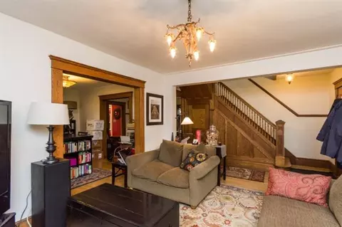 319 S Seventh St, Ann Arbor, MI 48103 photo 4