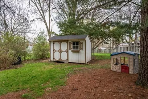 7820 Fourth, Dexter, MI 48130 photo 6