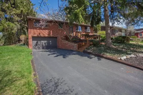 339 Brookside Dr, Ann Arbor, MI 48105 photo 1