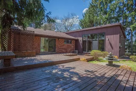 339 Brookside Dr, Ann Arbor, MI 48105 photo 22