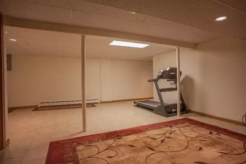 339 Brookside Dr, Ann Arbor, MI 48105 photo 20