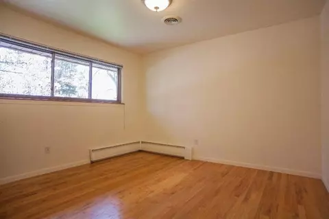 339 Brookside Dr, Ann Arbor, MI 48105 photo 13