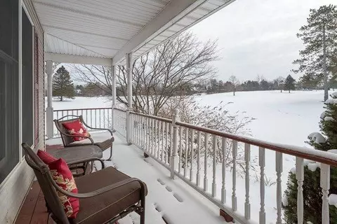 4200 Fairway Dr, Ann Arbor, MI 48103 photo 3