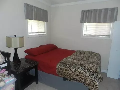 22236 Studio St, Taylor, MI 48180 photo 15