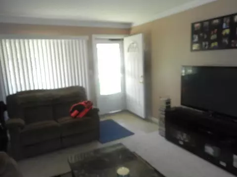 22236 Studio St, Taylor, MI 48180 photo 6