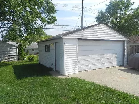22236 Studio St, Taylor, MI 48180 photo 10