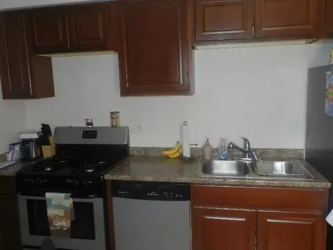 22236 Studio St, Taylor, MI 48180 photo 11