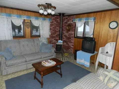 149 E Howard Rd, Beaverton, MI 48612 photo 9