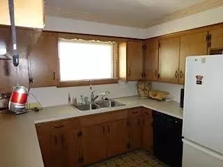 333 Outer Dr, Dundee, MI 48131 photo 4
