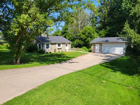 4555 64th St SW, Grandville, MI 49418
