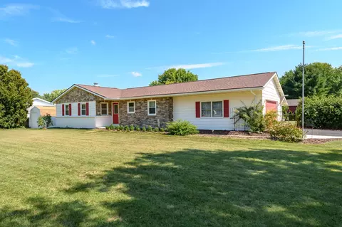 371 N 14th St, Schoolcraft, MI 49087