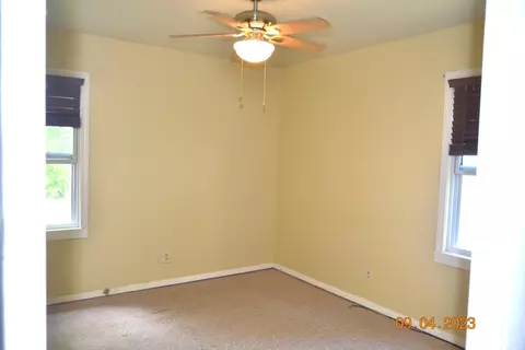 427 May Dr, Adrian, MI 49221 photo 8