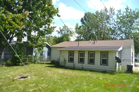 427 May Dr, Adrian, MI 49221 photo 23