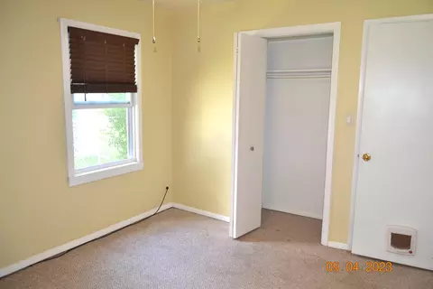 427 May Dr, Adrian, MI 49221 photo 9