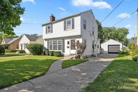 2505 Almont Ave SE, Grand Rapids, MI 49507