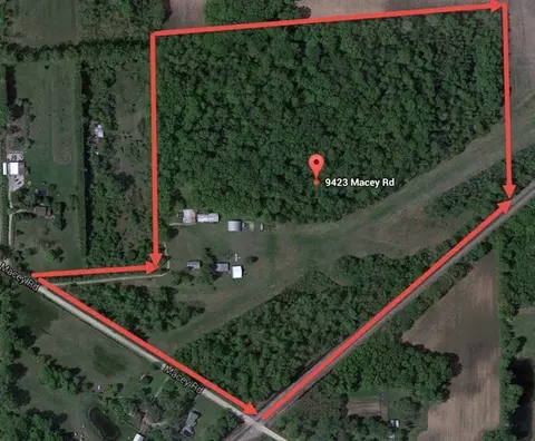 9423 Macey Rd, Willis, MI 48191 photo 1