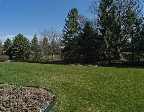 467 Bennington Ct, Saline, MI 48176 photo 10
