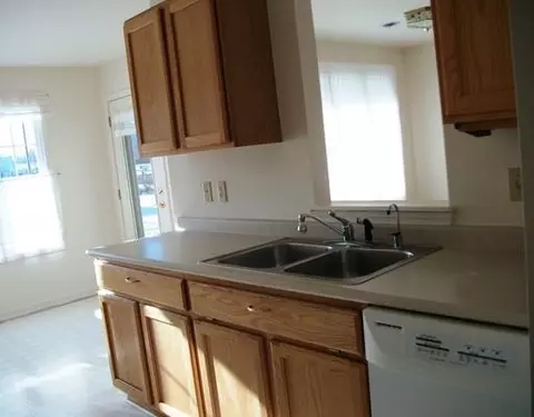 522 Lancaster Ct, Saline, MI 48176 photo 12