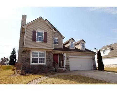 8231 Webster Dr, Dexter, MI 48130 photo 1