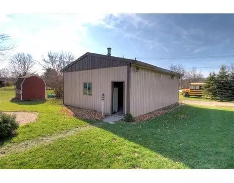 9575 Huron River Dr, Dexter, MI 48130 photo 11