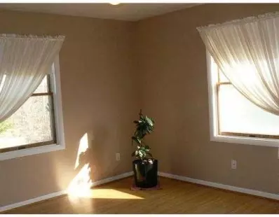 2250 Sylvan, Chelsea, MI 48118 photo 7