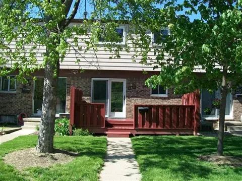 183 Sheffield Dr, Saline, MI 48176 photo 5