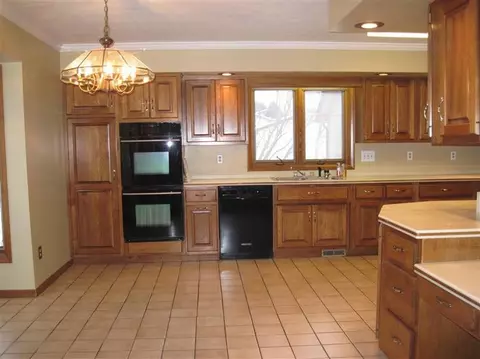 4381 Scott Carpenter, Jackson, MI 49201 photo 3